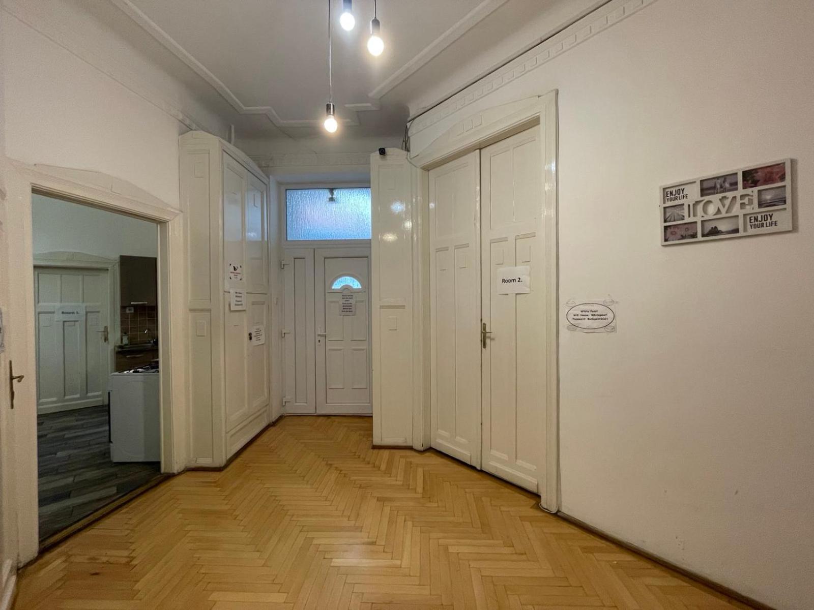 White Pearl Rooms Near Gozsdu Будапеща Екстериор снимка